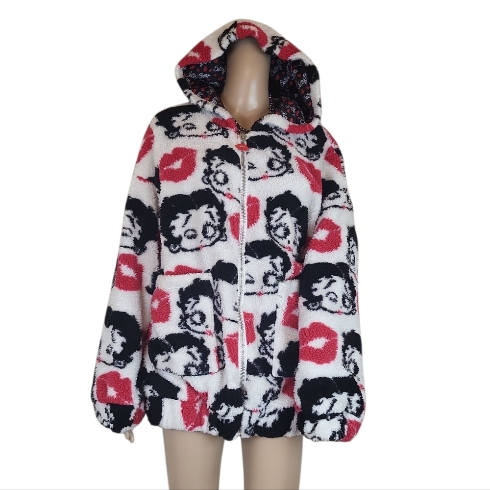 Dolls Kill X Betty Boop Boop-A-Licious Hooded Sherpa Jacket View 2